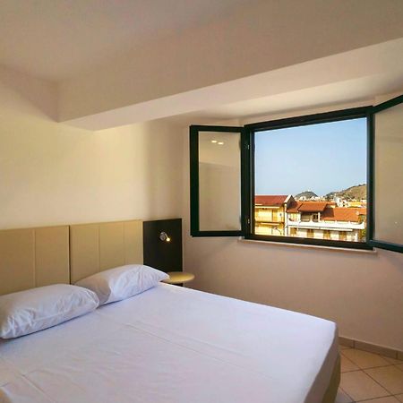 Magico Apartments - 450M Dalla Spiaggia Capo d'Orlando Exterior photo